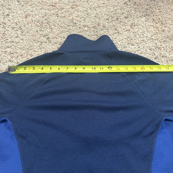 The North Face Athletic Quarter Zip Size Medium - Picture 5 of 9
